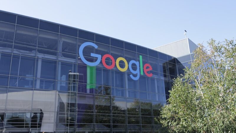 Jeff Dean Deixa o Google: Debandada de Gênios que Derrubou as Ações da Alphabet